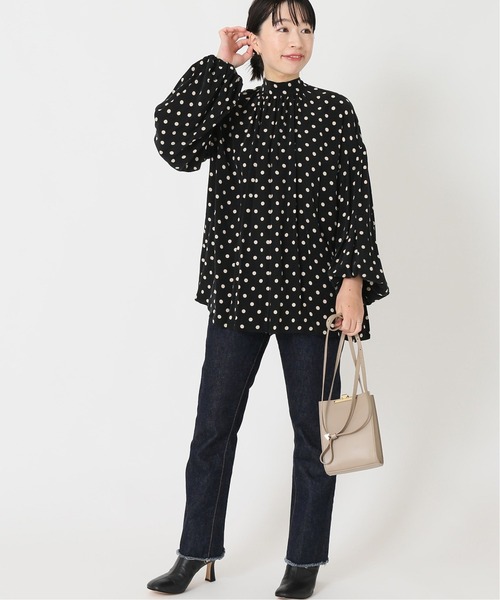 journal standard L'essage（ジャーナルスタンダードレサージュ）の「ボウタイボリュームブラウス◆2（シャツ/ブラウス・レディース・ブラック/キャメル・FREE）」の14枚目の写真