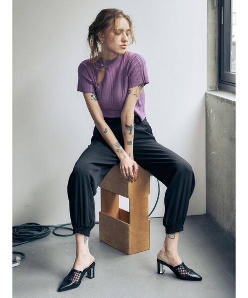 EVRIS(エヴリス)の「ポインテッドメッシュパンプス(パンプス・レディース・ブラック/ブラウン・MEDIUM/LARGE/SMALL)」の19枚目の写真