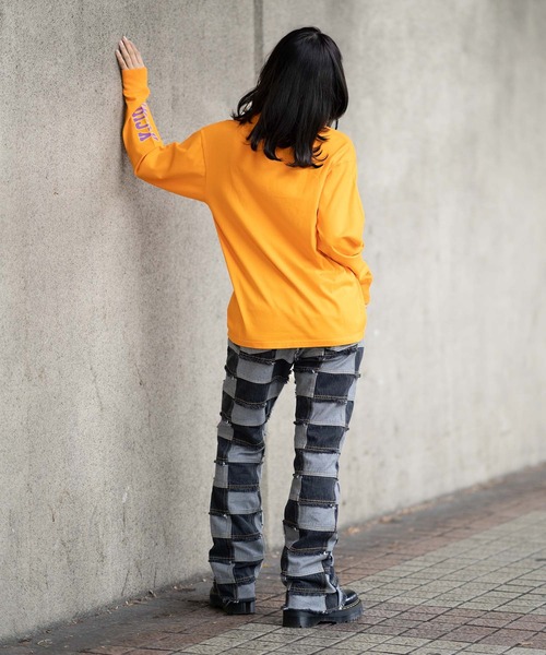 X-girl（エックスガール）の「GRRRRL POWER L/S TEE（Tシャツ/カットソー・レディース・オレンジ/ホワイト/ブラック・M/L/S/XL）」の16枚目の写真