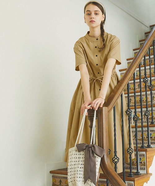 PURIL（ピュリル）の「【PURIL】スタンドカラー2wayウェストリボン付き 半袖ゆるシャツワンピース（シャツワンピース・レディース・ベージュ/ネイビー/ブルー・S/M）」の9枚目の写真