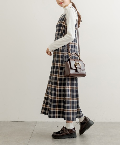 OLIVE des OLIVE(オリーブデオリーブ)の「ビッグバックルショルダー(ショルダーバッグ・レディース・オフホワイト/アイボリー/サックスブルー/ダークブラウン/キャメル・FREE)」の6枚目の写真