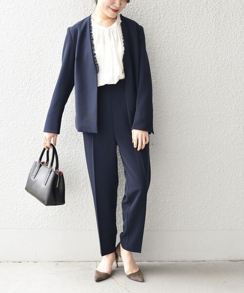 SHIPS（シップス）の「〈手洗い可能〉バックゴムウエストパンツ◆（その他パンツ・レディース・ベージュ/ネイビー・36/38）」の9枚目の写真