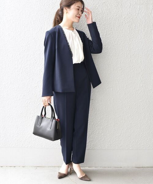 SHIPS（シップス）の「〈手洗い可能〉バックゴムウエストパンツ◆（その他パンツ・レディース・ベージュ/ネイビー・36/38）」の13枚目の写真