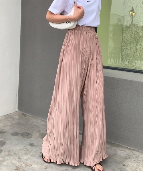 Diosfront（ディオスフロント）の「裾メロウプリーツワイドパンツ（その他パンツ・レディース・ベージュ/グリーン/チャコールグレー/ピンク・M/L）」の9枚目の写真