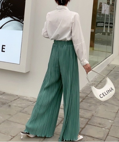 Diosfront（ディオスフロント）の「裾メロウプリーツワイドパンツ（その他パンツ・レディース・ベージュ/グリーン/チャコールグレー/ピンク・M/L）」の22枚目の写真