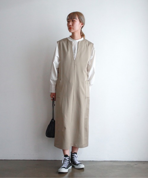 feepur(フェピュール)の「キーネックノースリロングジャンスカ(ワンピース・レディース・ブラック/カーキ・MEDIUM)」の13枚目の写真