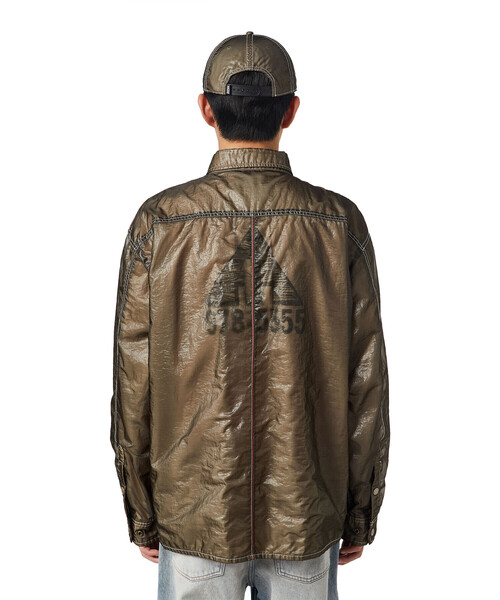 DIESEL(ディーゼル)の「メンズ シャツ ダブルシェル(シャツ/ブラウス・メンズ・カーキ/グレー・LARGE/SMALL/X-SMALL/XX-LARGE/MEDIUM/X-LARGE)」の16枚目の写真