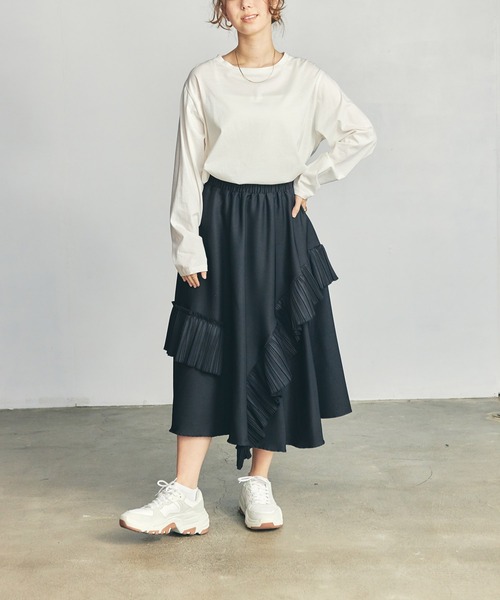 toucher du brise（トゥシェドブリーズ）の「【華やかなボリューム】フリル切替スカート（スカート・レディース・オフホワイト/ブラック/ブラウン・M）」の8枚目の写真