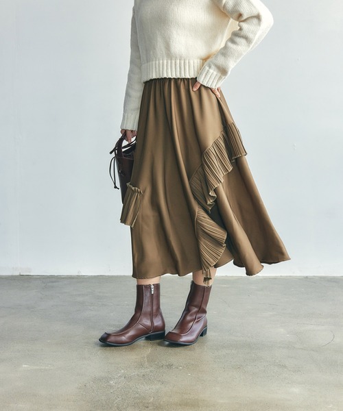 toucher du brise（トゥシェドブリーズ）の「【華やかなボリューム】フリル切替スカート（スカート・レディース・オフホワイト/ブラック/ブラウン・M）」の12枚目の写真