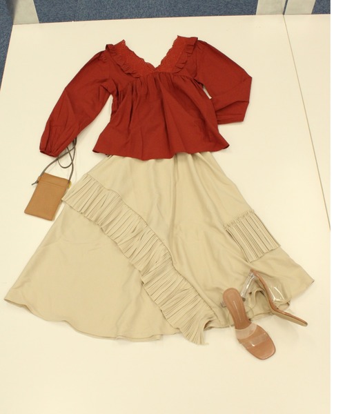 toucher du brise（トゥシェドブリーズ）の「【華やかなボリューム】フリル切替スカート（スカート・レディース・オフホワイト/ブラック/ブラウン・M）」の18枚目の写真