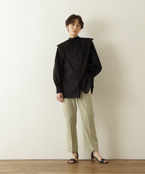 N.（N. Natural Beauty Basic）（エヌエヌナチュラルビューティーベーシック）の「◆レースカラーチュニックブラウス（Tシャツ/カットソー・レディース・ブラック/オフホワイト/ブルー・MEDIUM）」の17枚目の写真