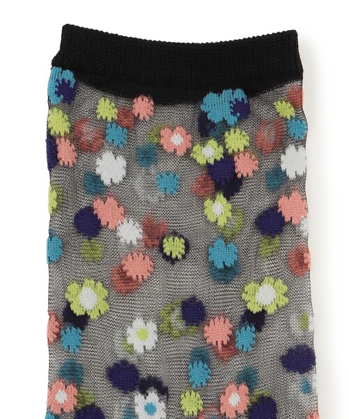 ANEVER（アンエバー）の「【SEDUM】ソックス IN フラワーポーチ（ソックス/靴下・レディース・ホワイト系/ブラック系・F）」の5枚目の写真