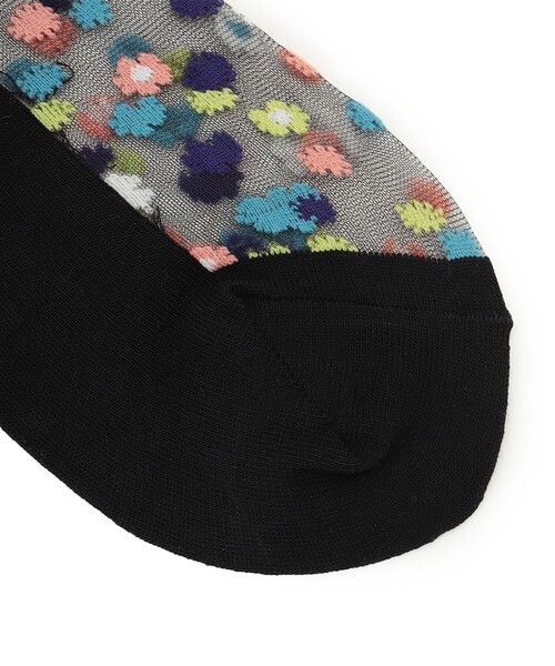 ANEVER（アンエバー）の「【SEDUM】ソックス IN フラワーポーチ（ソックス/靴下・レディース・ホワイト系/ブラック系・F）」の6枚目の写真