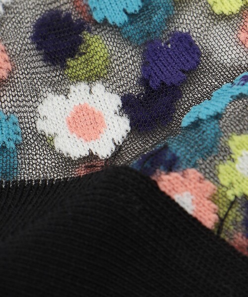 ANEVER（アンエバー）の「【SEDUM】ソックス IN フラワーポーチ（ソックス/靴下・レディース・ホワイト系/ブラック系・F）」の8枚目の写真