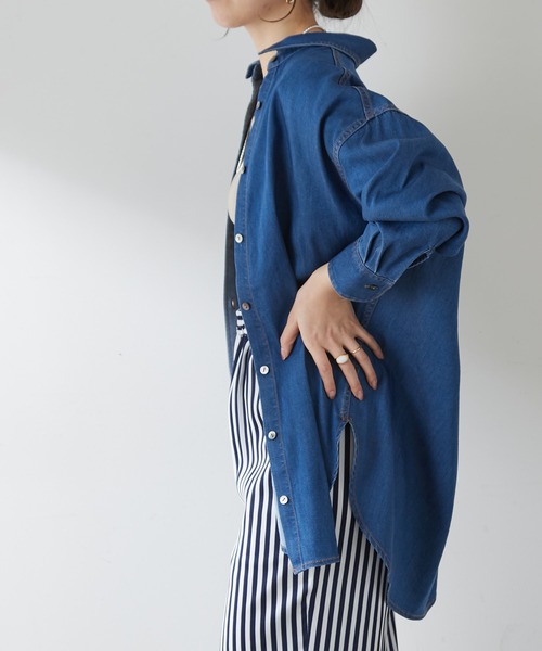 SHENERY（シーナリー）の「テンセルライクBIGデニムシャツ（シャツ/ブラウス・レディース・ライトブルー/ブルー・FREE）」の20枚目の写真