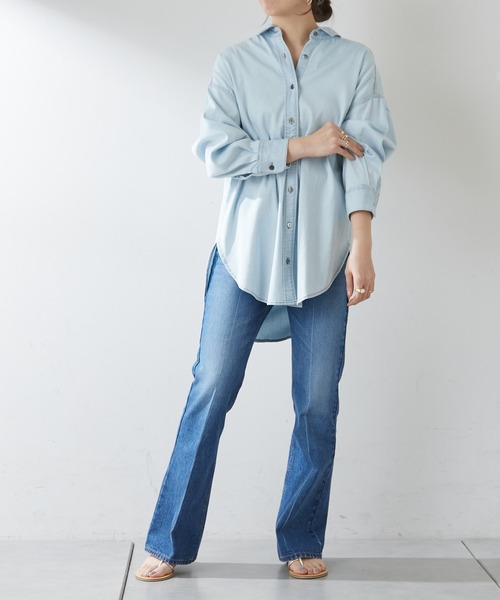 SHENERY（シーナリー）の「テンセルライクBIGデニムシャツ（シャツ/ブラウス・レディース・ライトブルー/ブルー・FREE）」の10枚目の写真