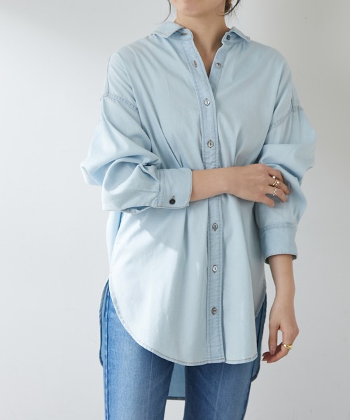 SHENERY（シーナリー）の「テンセルライクBIGデニムシャツ（シャツ/ブラウス・レディース・ライトブルー/ブルー・FREE）」の3枚目の写真