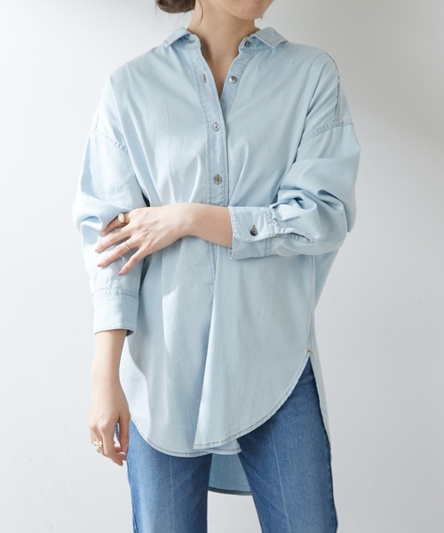 SHENERY（シーナリー）の「テンセルライクBIGデニムシャツ（シャツ/ブラウス・レディース・ライトブルー/ブルー・FREE）」の4枚目の写真