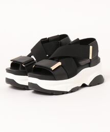 厚底クロスストラップサンダル