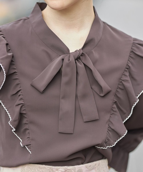 tocco closet（トッコ　クローゼット）の「配色ライン入りラッフルフリルボウタイリボンブラウス（シャツ/ブラウス・レディース・ネイビー/オフホワイト/チャコール・M）」の10枚目の写真