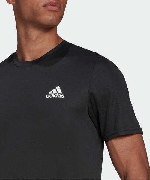 adidas（アディダス）の「AEROREADY デザインド フォー