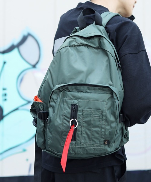 ROTHCO(ロスコ)の「Rothco / ロスコ MA-1 Bomber Backpack ボンバー バックパック(バックパック/リュック・メンズ・ブラック/オリーブ・FREE)」の10枚目の写真