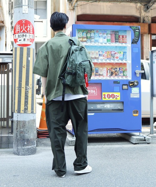 ROTHCO(ロスコ)の「Rothco / ロスコ MA-1 Bomber Backpack ボンバー バックパック(バックパック/リュック・メンズ・ブラック/オリーブ・FREE)」の14枚目の写真