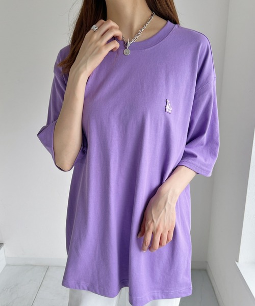 MLB Korea（エムエルビーコリア）の「MLB Korea(エムエルビーコリア)/オーバーサイズ ベーシック スモール ロゴ Tシャツ（Tシャツ/カットソー・レディース・ホワイト/ブラック/パープル/ピンク・M/L/XL）」の9枚目の写真