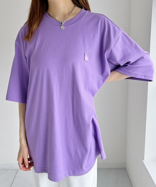 MLB Korea（エムエルビーコリア）の「MLB Korea(エムエルビーコリア)/オーバーサイズ ベーシック スモール ロゴ Tシャツ（Tシャツ/カットソー・レディース・ホワイト/ブラック/パープル/ピンク・M/L/XL）」の10枚目の写真