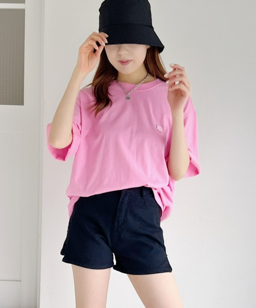 MLB Korea（エムエルビーコリア）の「MLB Korea(エムエルビーコリア)/オーバーサイズ ベーシック スモール ロゴ Tシャツ（Tシャツ/カットソー・レディース・ホワイト/ブラック/パープル/ピンク・M/L/XL）」の13枚目の写真