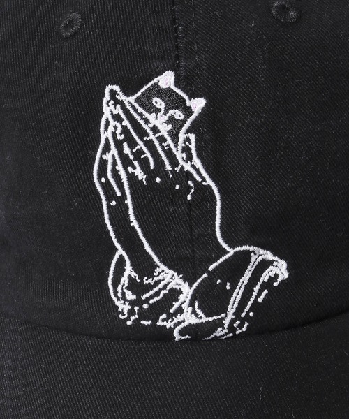 RIPNDIP（リップンディップ）の「RIPNDIP/リップンディップ PRAYING HANDS DAD HAT キャップ（キャップ・メンズ・ブラック・FREE）」の5枚目の写真