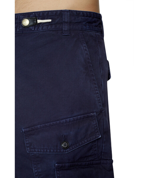 DIESEL(ディーゼル)の「メンズ ショートパンツ カーゴ(カーゴパンツ・メンズ・アイボリー/ブラック・28inch/30inch/32inch/34inch/36inch)」の11枚目の写真