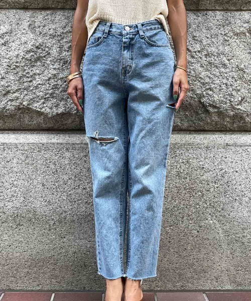 esutoreja（エストレジャ）の「ダメージデザインストレートデニム（デニムパンツ・レディース・ブルー・S/M）」の8枚目の写真