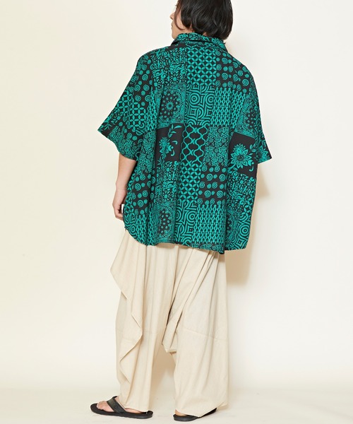 チャイハネ（チャイハネ）の「【チャイハネ】タイルノMEN'Sシャツ（シャツ/ブラウス・メンズ・ベージュ/ネイビー/グリーン・FREE）」の7枚目の写真