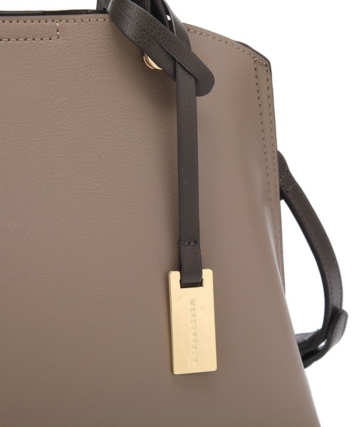 MERCURYDUO（マーキュリーデュオ）の「【MERCURYDUO/マーキュリーデュオ】軽量　両アオリポケット付き　ハンドバッグ（ハンドバッグ・レディース・ブラック/アイボリー/ベージュ系その他・FREE）」の9枚目の写真