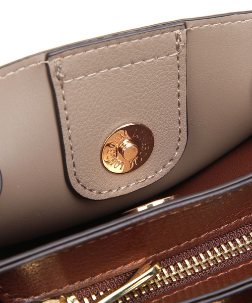 MERCURYDUO（マーキュリーデュオ）の「【MERCURYDUO/マーキュリーデュオ】軽量　両アオリポケット付き　ハンドバッグ（ハンドバッグ・レディース・ブラック/アイボリー/ベージュ系その他・FREE）」の18枚目の写真