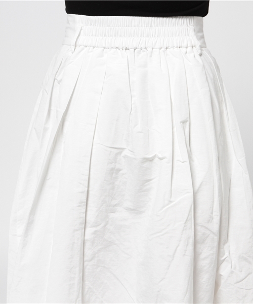 DISCOAT（ディスコート）の「【Discoat】前釦ミモレ丈スカート（スカート・レディース・ホワイト/ネイビー・MEDIUM/LARGE）」の4枚目の写真