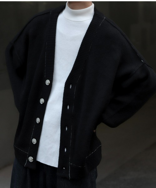 INTER FACTORY(インターファクトリー)の「ファッションインフルエンサー DAISUKE - バルーンスリーブステッチニットカーディガン(カーディガン/ボレロ・メンズ・ブラック/モカ/ベージュ・MEDIUM/LARGE)」の8枚目の写真
