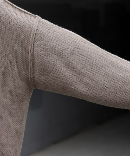 INTER FACTORY(インターファクトリー)の「ファッションインフルエンサー DAISUKE - バルーンスリーブステッチニットカーディガン(カーディガン/ボレロ・メンズ・ブラック/モカ/ベージュ・MEDIUM/LARGE)」の12枚目の写真