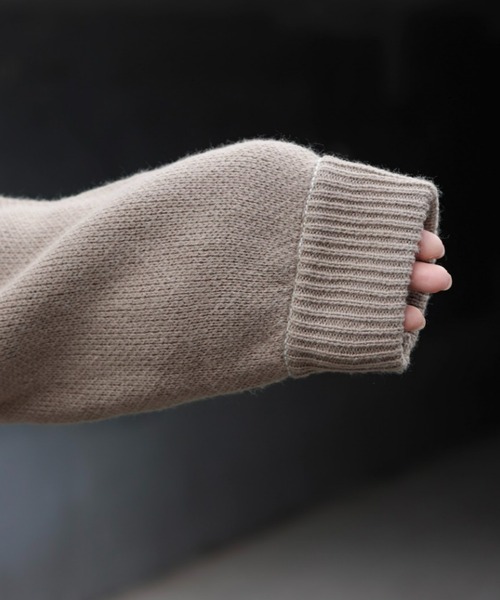 INTER FACTORY(インターファクトリー)の「ファッションインフルエンサー DAISUKE - バルーンスリーブステッチニットカーディガン(カーディガン/ボレロ・メンズ・ブラック/モカ/ベージュ・MEDIUM/LARGE)」の13枚目の写真