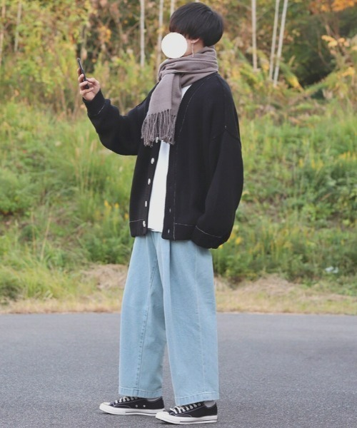 INTER FACTORY(インターファクトリー)の「ファッションインフルエンサー DAISUKE - バルーンスリーブステッチニットカーディガン(カーディガン/ボレロ・メンズ・ブラック/モカ/ベージュ・MEDIUM/LARGE)」の14枚目の写真