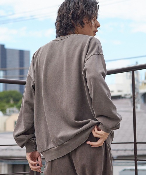 PBLIM（ページボーイリム）の「PAGEBOYLIM/オーバーダイクルースウェット（スウェット・レディース・チャコールグレー/ライトブルー/ブラウン・FREE）」の11枚目の写真