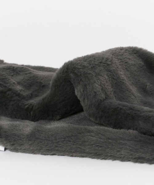 URBAN RESEARCH DOORS（アーバンリサーチドアーズ）の「エコファーティペット（ストール/ショール・レディース・ホワイト系その他/ベージュ系その他/チャコールグレー・-）」の12枚目の写真