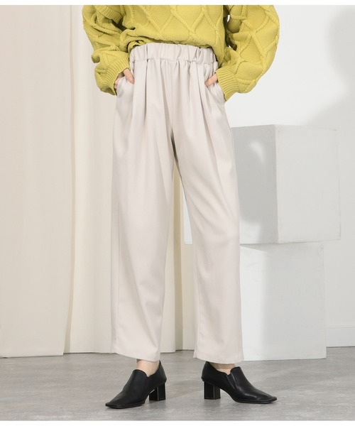 Settimissimo（セッティミッシモ）の「ブラッシュツイルギャザースラックスパンツ（スラックス・レディース・オフホワイト/モカ・M）」の2枚目の写真