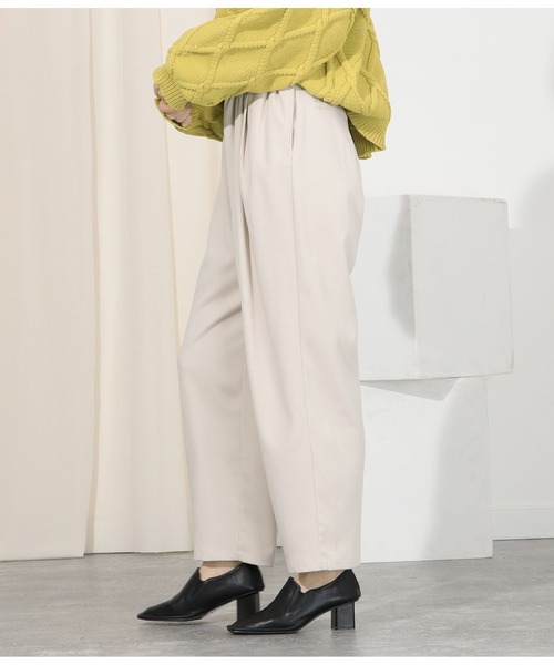 Settimissimo（セッティミッシモ）の「ブラッシュツイルギャザースラックスパンツ（スラックス・レディース・オフホワイト/モカ・M）」の5枚目の写真