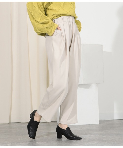 Settimissimo（セッティミッシモ）の「ブラッシュツイルギャザースラックスパンツ（スラックス・レディース・オフホワイト/モカ・M）」の6枚目の写真