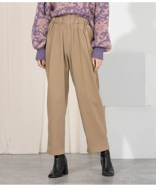 Settimissimo（セッティミッシモ）の「ブラッシュツイルギャザースラックスパンツ（スラックス・レディース・オフホワイト/モカ・M）」の11枚目の写真