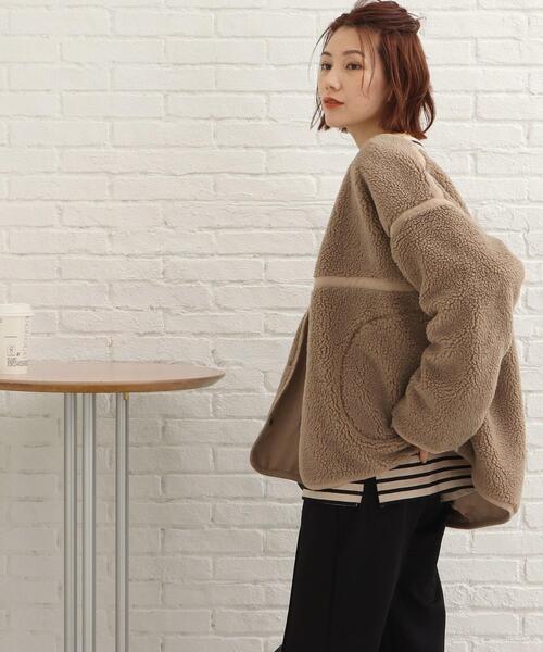 SHOO・LA・RUE(シューラルー)の「◆フェイクムートン ボア リバーシブルジャケット(ノーカラージャケット・レディース・サンドベージュ/チャコールグレー/アイボリー・04/02/03)」の21枚目の写真