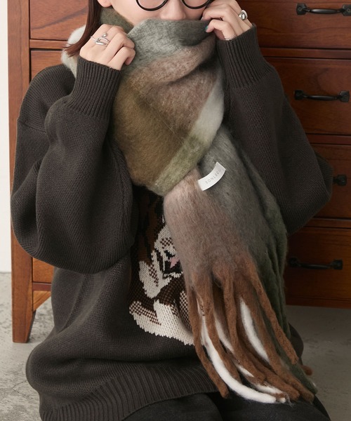 ベージュ チェック柄 マフラー.. Burberry チェック柄マフラー