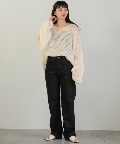 select MOCA（セレクトモカ）の「Vネック透かし編みオーバー